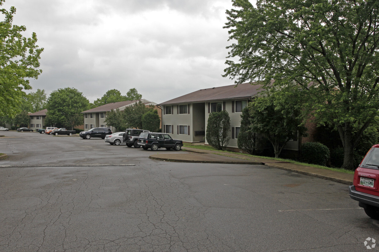 Building Photo - Brookview Apartments