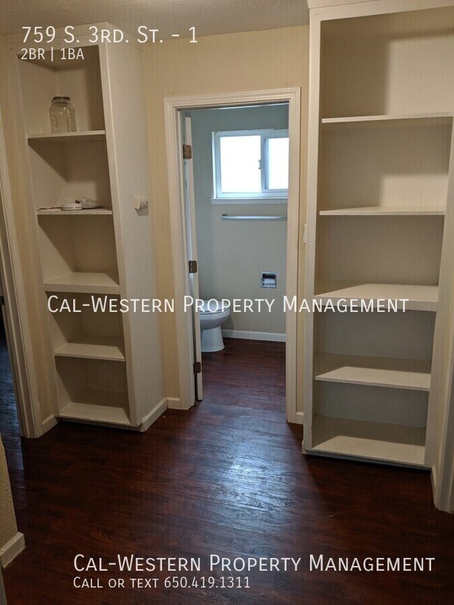 Foto del edificio - 759 S. 3rd. St.-1