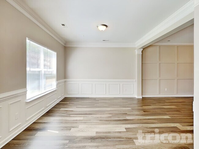 Building Photo - 1200 Ballina Way