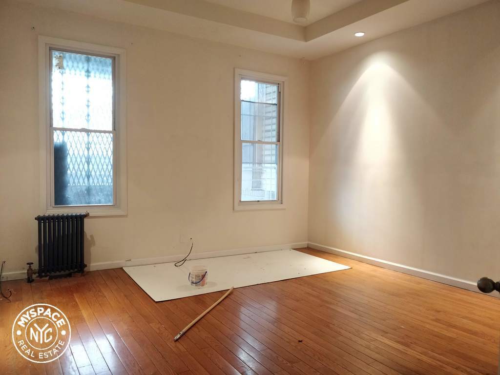 Primary Photo - 140 Wilson Ave