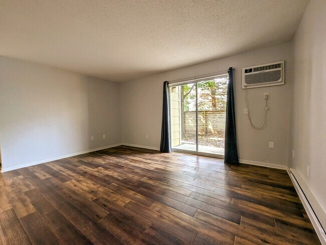 Foto del edificio - 408 E 15th St