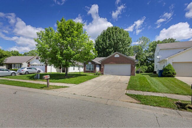 Building Photo - 9030 Bagley Dr