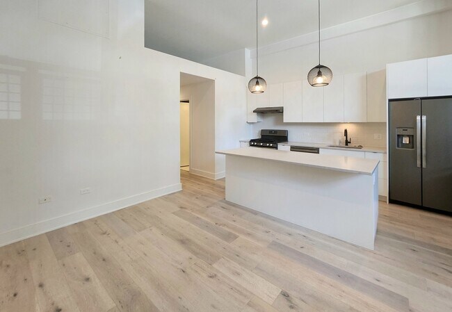 Foto del edificio - 3228 W Palmer St