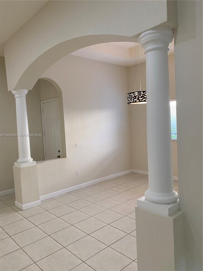 Foto del edificio - 7564 SW 190 St #7564 Cutler Bay, FL 33157