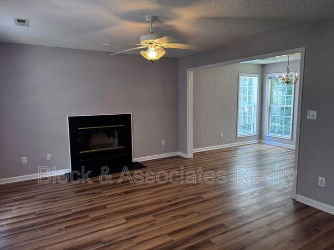 Foto del edificio - 3 S Indian Creek Pl