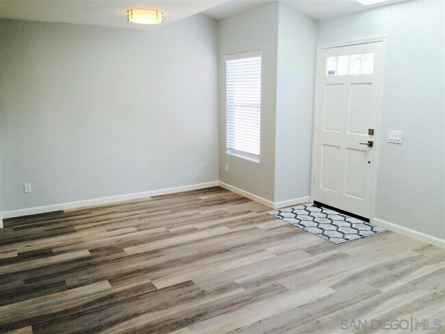 Foto del edificio - 12646 Carmel Country Rd
