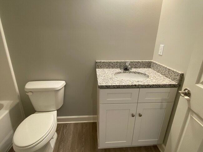 Building Photo - 95 N Jackson St