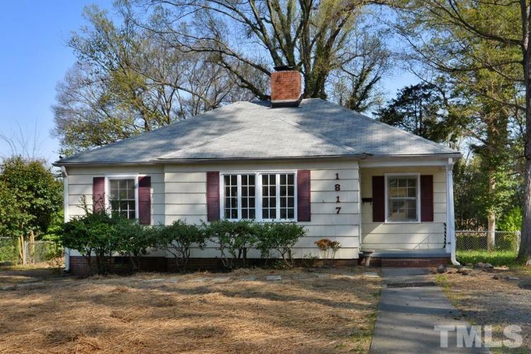 Foto principal - 1817 Hillcrest Dr