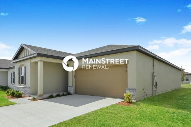 Photo - 3 Bedroom Pet-Friendly Home in St. Cloud, FL with Main Street Renewal