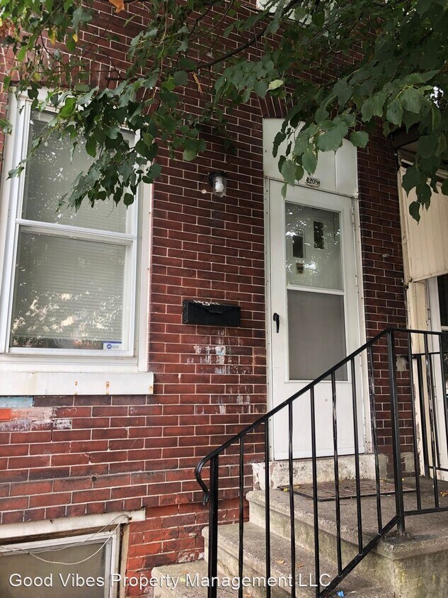 2 br, 1 bath House 1208 Chestnut Ave House for Rent in Trenton, NJ