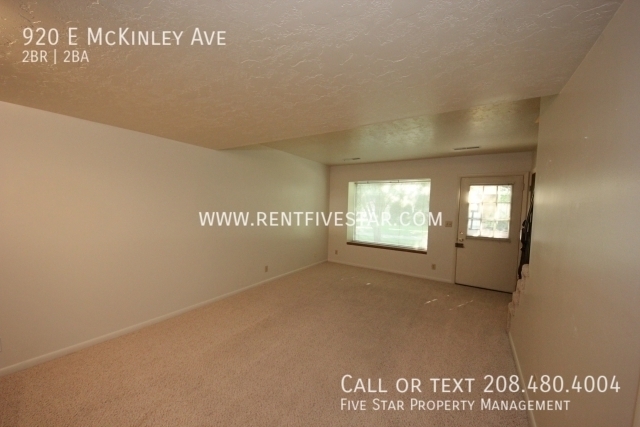 Foto del edificio - Spacious McKinley Townhome Available! Visi...