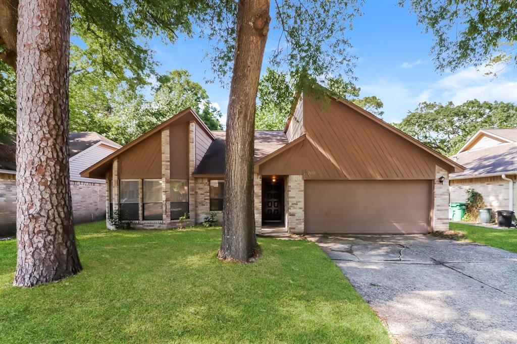 Foto principal - 2011 Woodhue Dr
