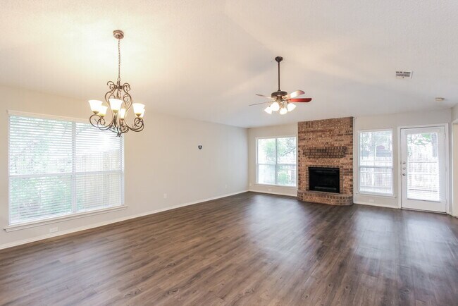Foto del edificio - 1701 Gainsborough Way