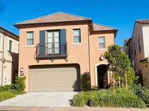 Building Photo - 104 Baja