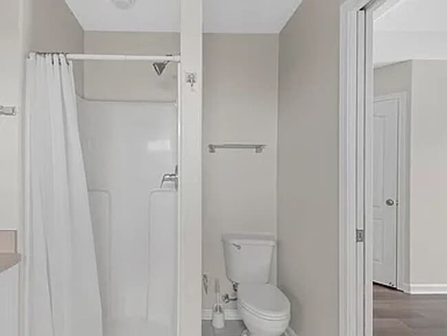 Building Photo - Single-Family House for Rent