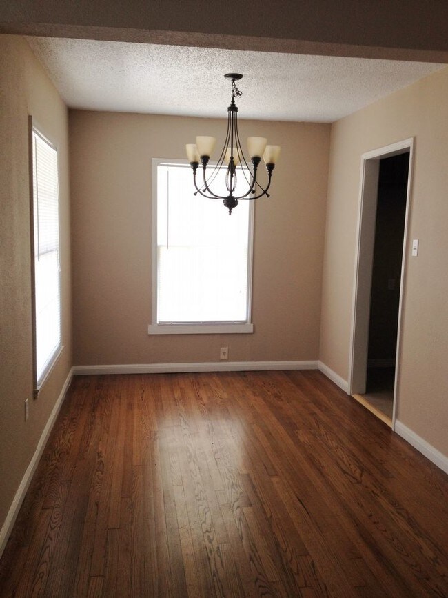 Foto del edificio - 3418 Shelby Ave