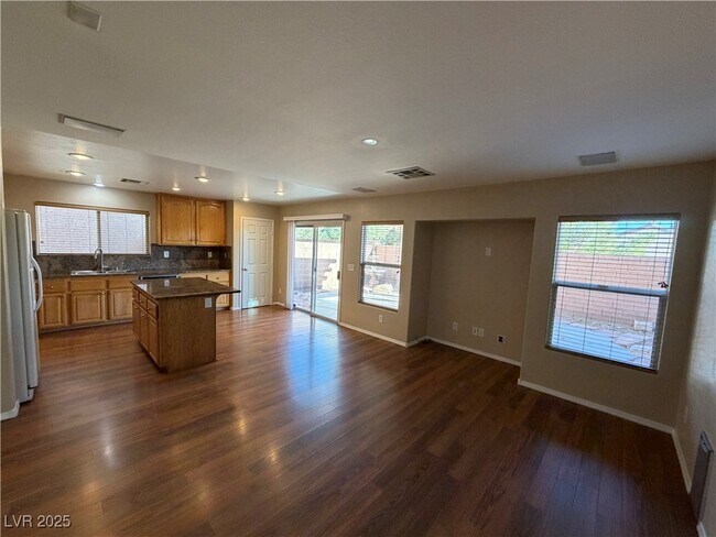 Building Photo - 6720 Boston Tea St