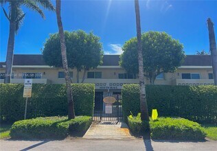 Building Photo - 14500 SW 88th Ave