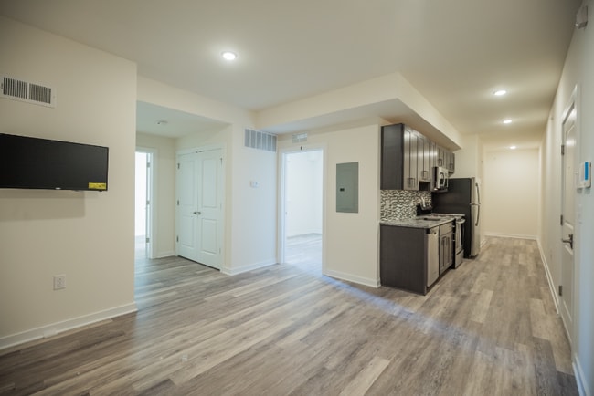 Photo - 4210 Chestnut St Apartment