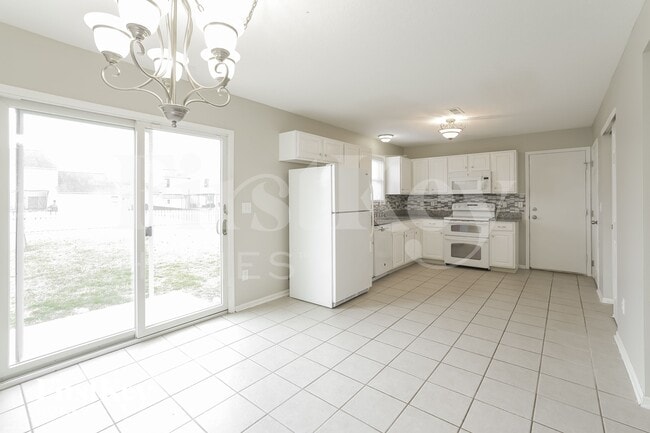 Building Photo - 29 Bazler Ln