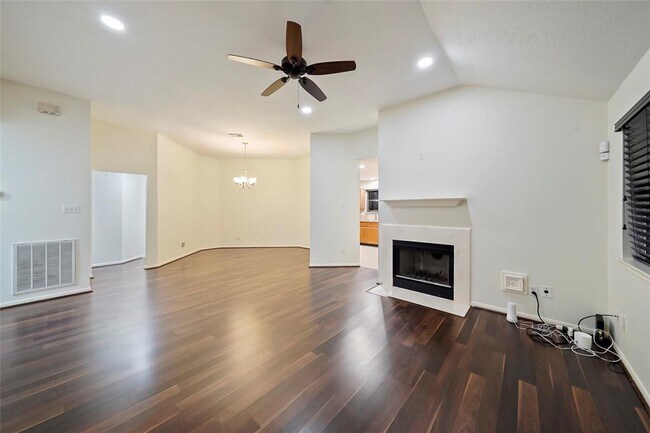 Building Photo - 21520 Palace Pines Dr