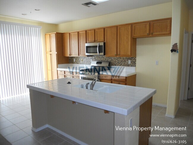 Foto del edificio - Nice House in Roseville for Rent!