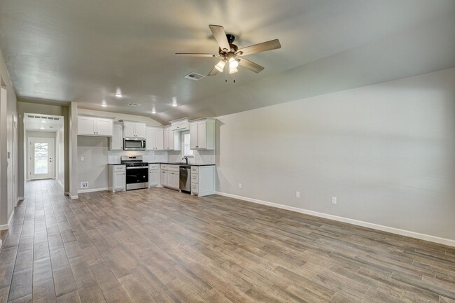 Foto del edificio - 618 Juniper St.