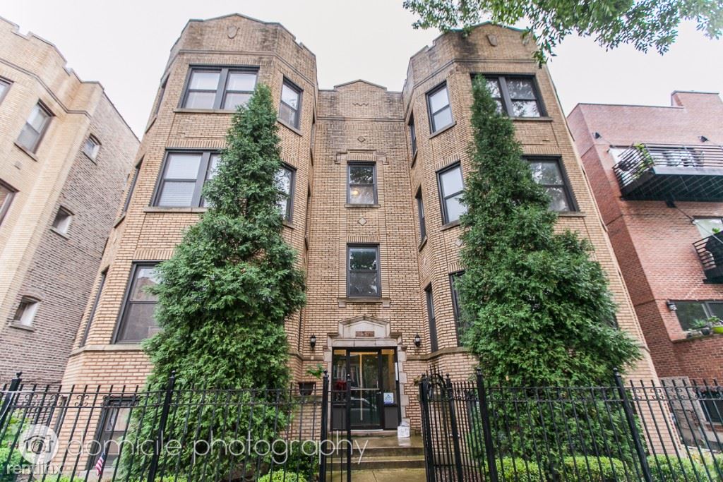 Primary Photo - 2861 W Palmer St