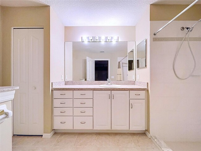 Foto del edificio - 18736 Bent Pine Dr