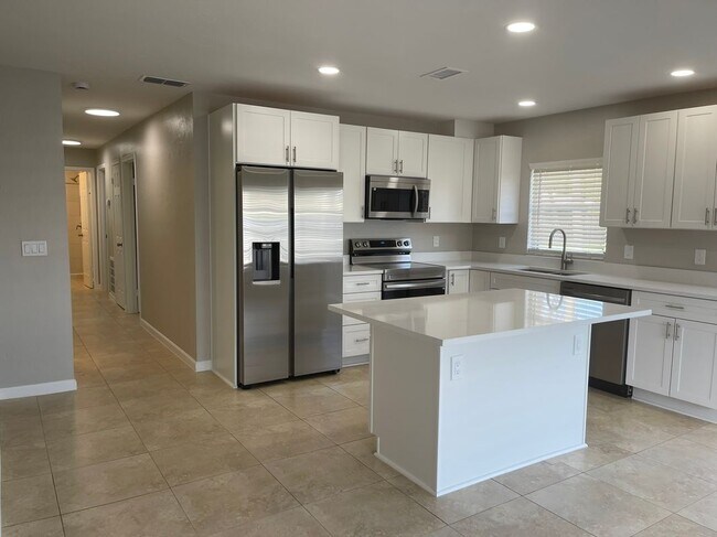 Foto del edificio - 608 SE 46th Ln