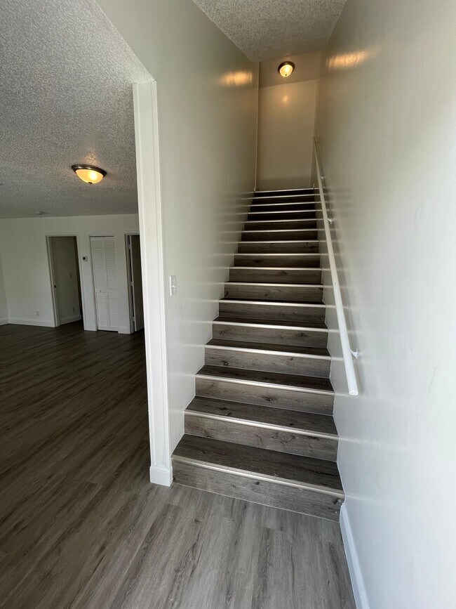 Foto del edificio - 5225 Wallis Rd