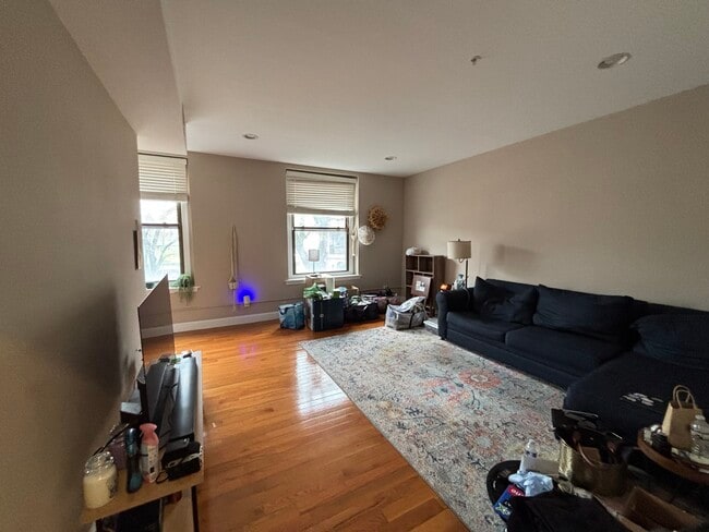 Building Photo - 57 E Butler Ave