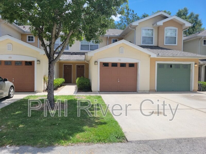 Foto principal - 8550 Argyle Business Loop