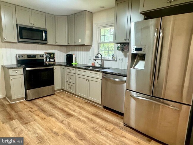 Foto del edificio - 1380 Sand Hill Rd