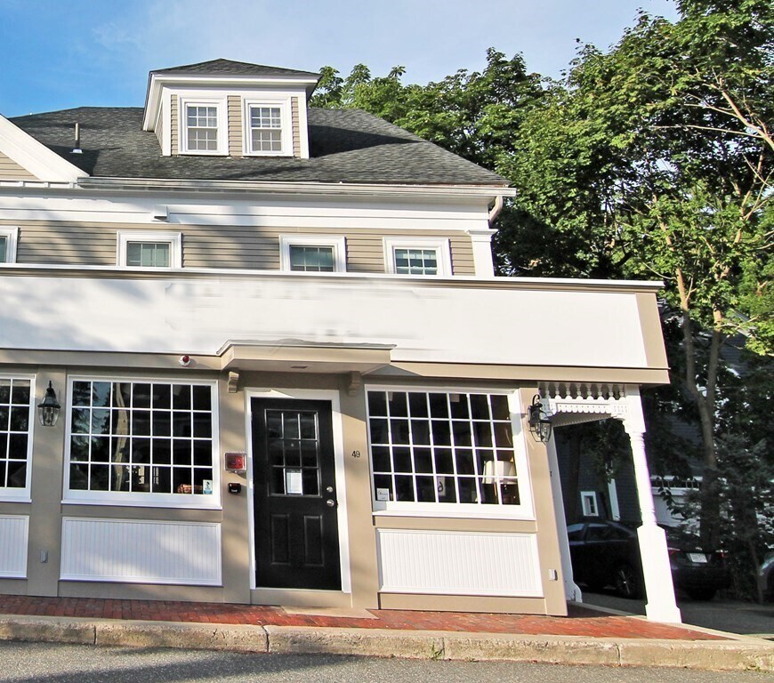 47 Great Unit 2, Bedford, MA 01730 Room for Rent in Bedford, MA