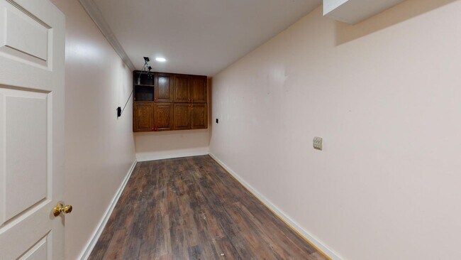 Foto del edificio - 13804 E 50th St