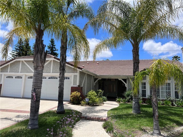 Building Photo - 5773 Ridgebrook Dr