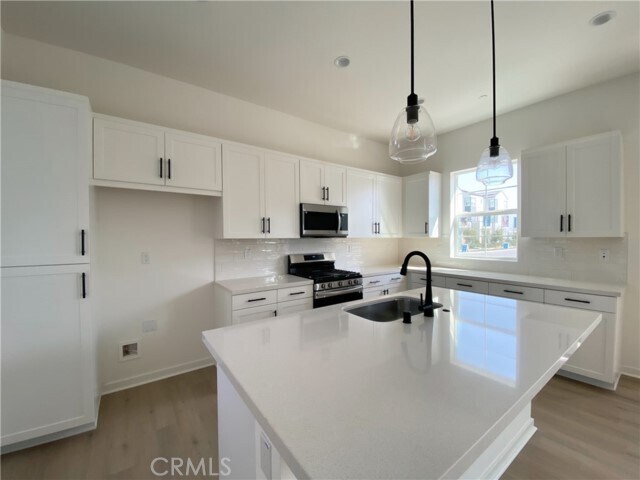 Foto del edificio - 4522 S Grant Pso