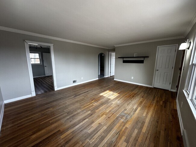 Foto del edificio - 718 N 86th St