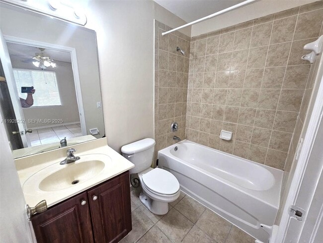 Building Photo - 20023 SW 123rd Ave