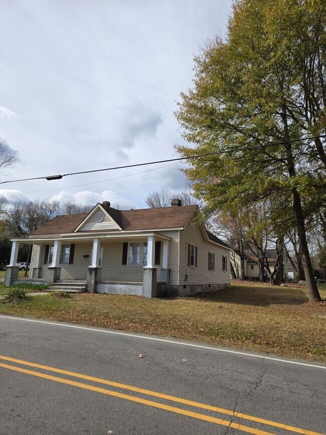 Foto del edificio - 1401 Old Norlina Rd