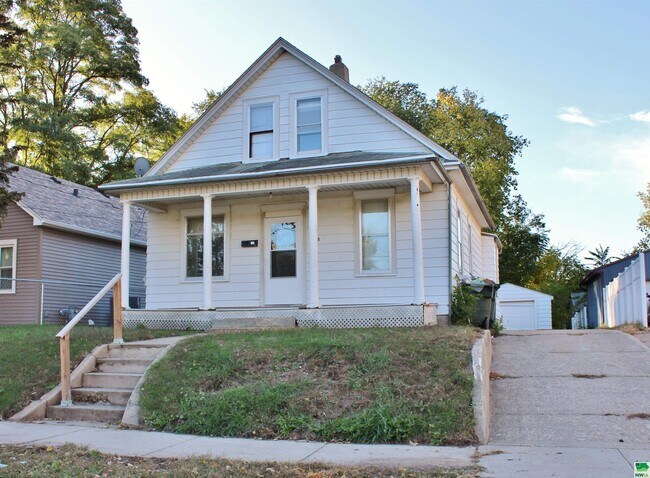 Foto del edificio - 2908 Jay Ave