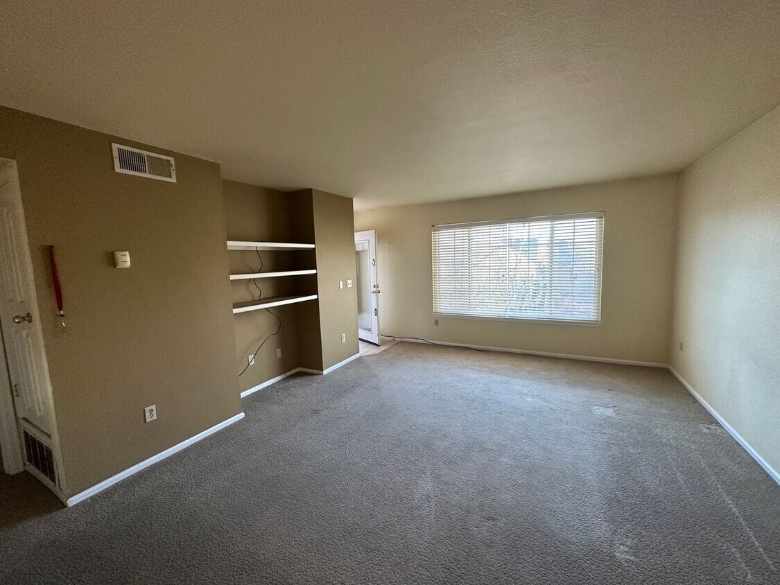 Foto principal - 9283 E Arbor Cir