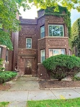 Building Photo - 7810 S East End Ave