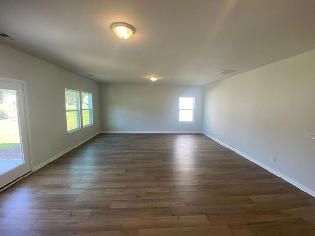 Foto del edificio - New Construction Home located in Telfair P...