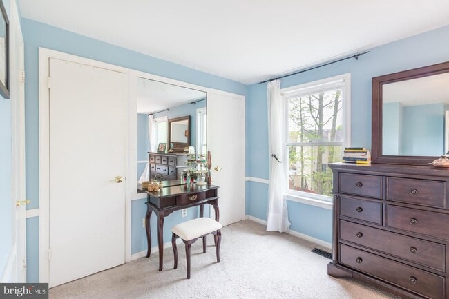 Building Photo - 7312 Crestleigh Way
