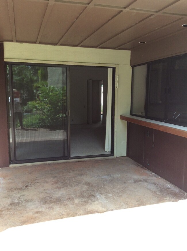 Building Photo - Puu Alii 2412