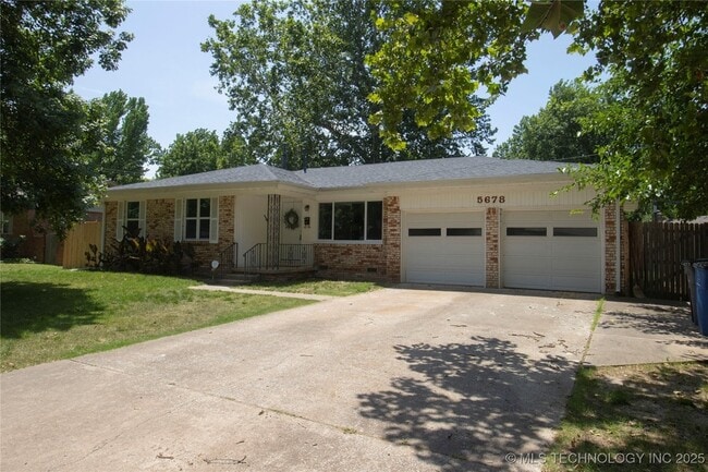 Building Photo - 5678 S Yorktown Pl