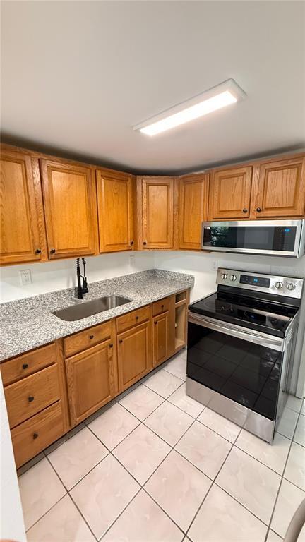 Building Photo - 7332 Cedar Point Dr