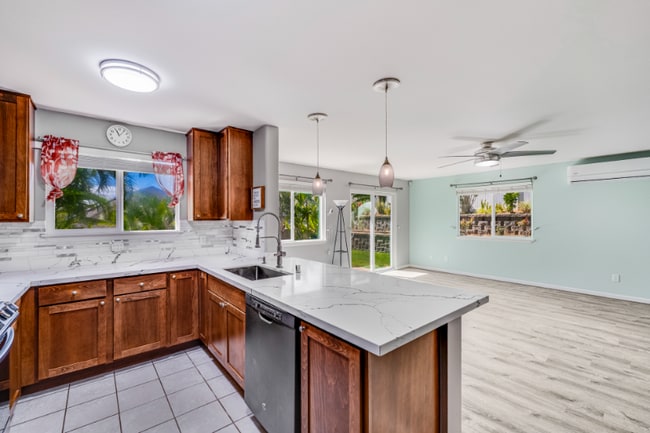 Foto del edificio - 83 Hoolaau St